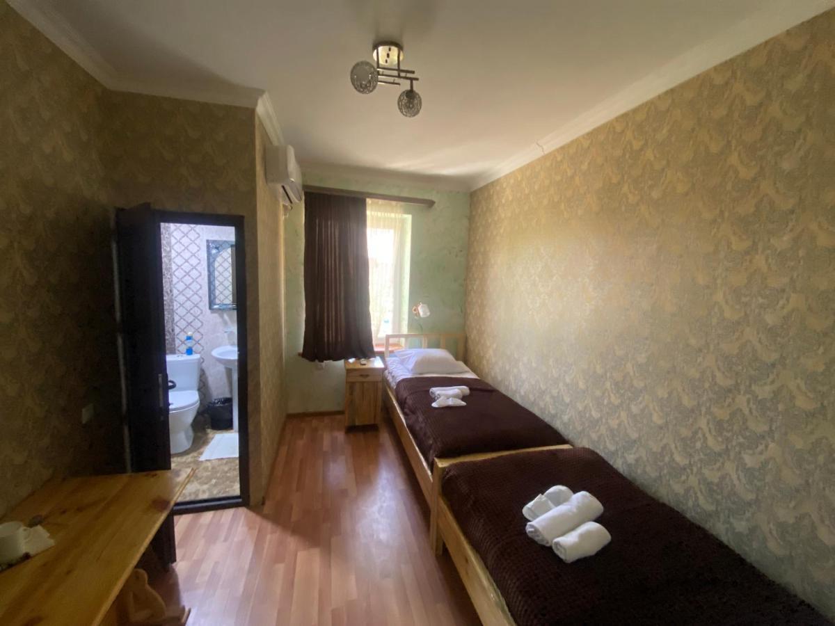 Liviti Hotel Areni Bagian luar foto